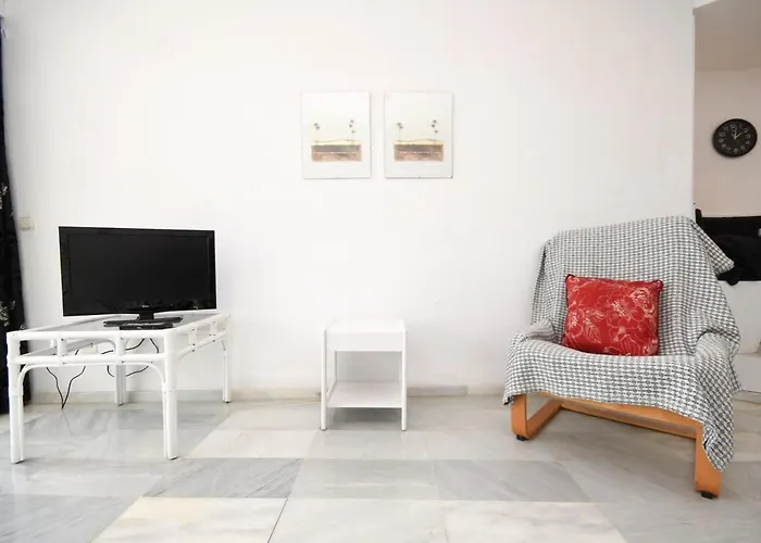 Club Atlantis 28 - One Bed *