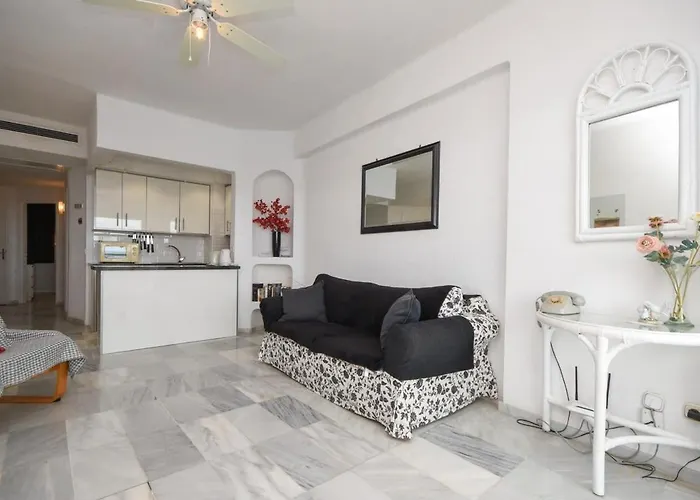 Club Atlantis 28 - One Bed شقة